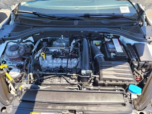 Used 2019 Volkswagen Jetta SEL w/ Cold Weather Package FWD image 36