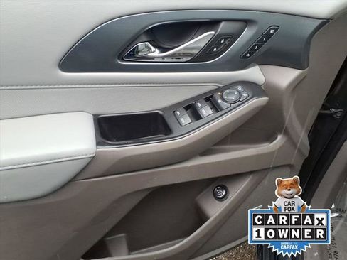 Used 2019 Chevrolet Traverse Premier image 15