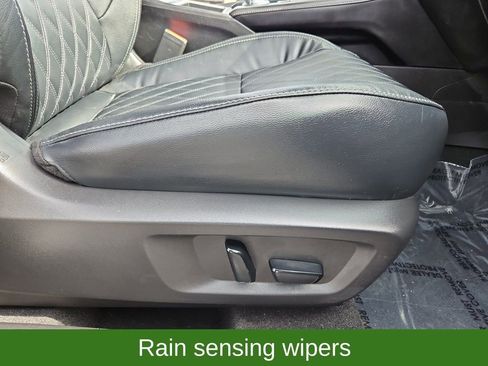 Used 2022 Mitsubishi Outlander SEL image 16