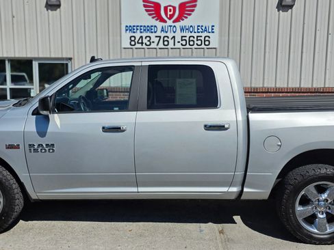 Used 2017 RAM 1500 Big Horn image 3