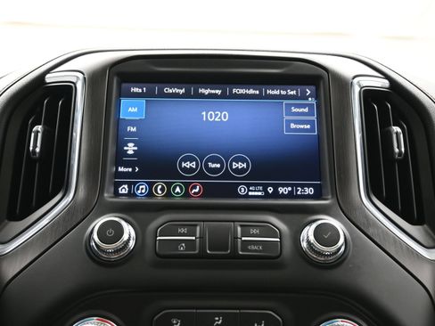 Used 2022 GMC Sierra 2500 AT4 w/ AT4 Preferred Package AWD/4WD image 36