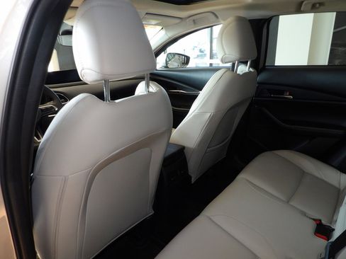 Used 2024 MAZDA CX-30 AWD 2.5 S w/ Preferred Package image 22