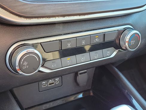 Certified 2024 Nissan Altima 2.5 SV FWD image 28