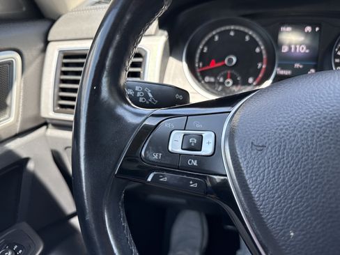 Used 2018 Volkswagen Atlas SEL AWD/4WD image 22