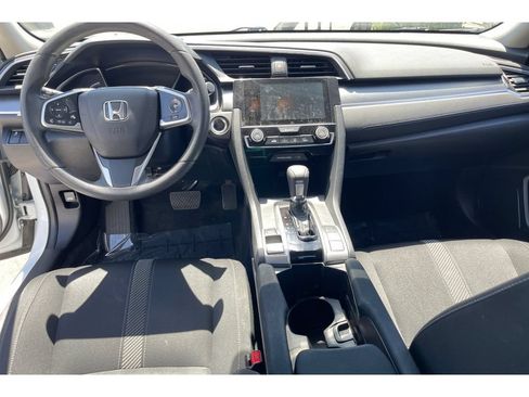 Used 2018 Honda Civic EX image 15