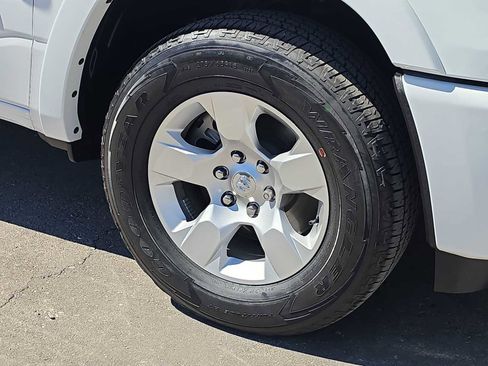 Used 2025 RAM 1500 Big Horn image 12