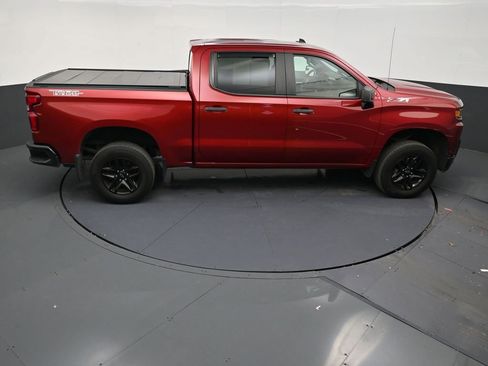 Used 2021 Chevrolet Silverado 1500 Custom Trail Boss AWD/4WD image 17