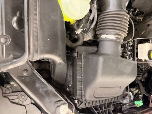 Used 2023 Ford F150 Lariat AWD/4WD image 53