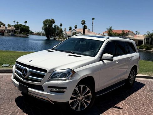 Used 2013 Mercedes-Benz GL 450 4MATIC image 1