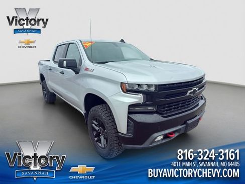 Used 2021 Chevrolet Silverado 1500 LT Trail Boss w/ Convenience Package II AWD/4WD image 1