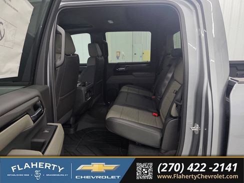 New 2026 Chevrolet Silverado 2500 ZR2 AWD/4WD image 11