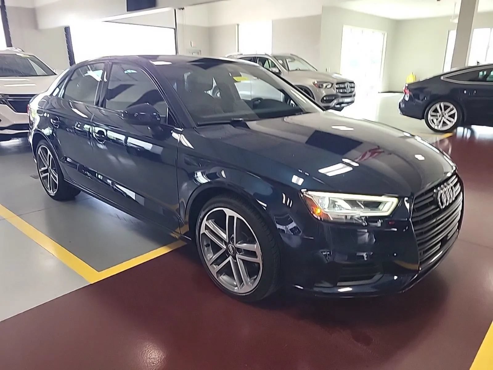 Used 2020 Audi A3 2.0T Premium Plus w/ Premium Plus Package FWD image 5