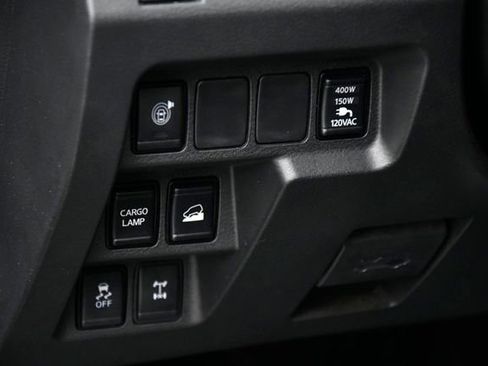 Used 2023 Nissan Frontier PRO-4X w/ Pro-4X Premium Package image 34