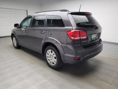 Used 2019 Dodge Journey SE FWD image 5