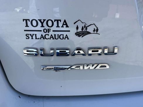 Used 2018 Subaru Impreza 2.0i Limited image 9