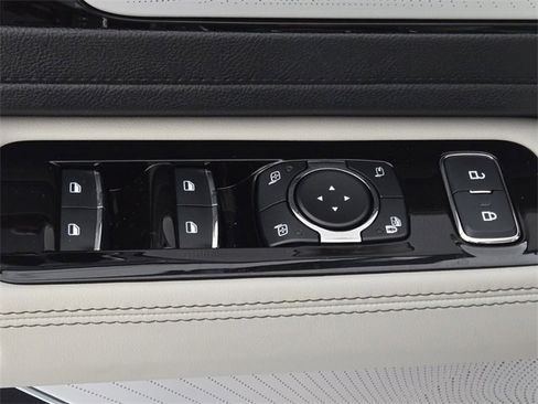 New 2026 Lincoln Aviator Reserve w/ Luxury Package image 25