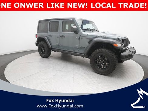 Used 2024 Jeep Wrangler Willys image 11