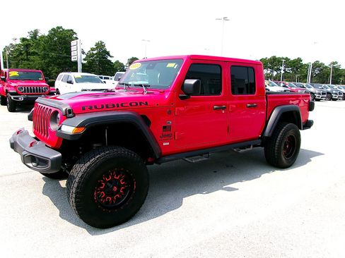 Used 2020 Jeep Gladiator Rubicon AWD/4WD image 2