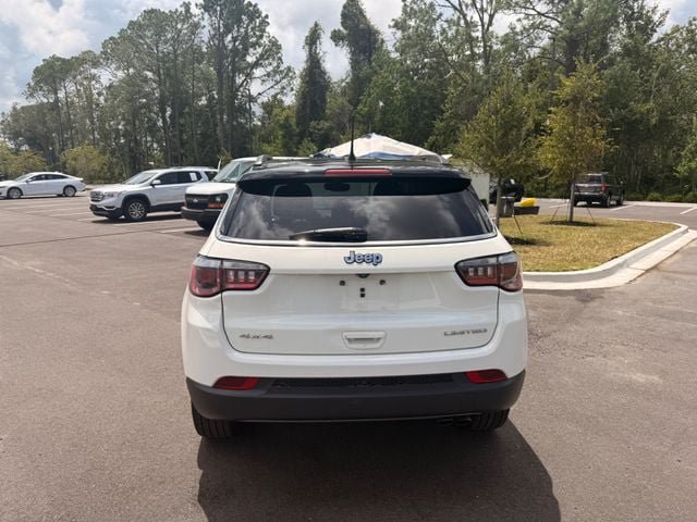 Used 2020 Jeep Compass Limited AWD/4WD image 16