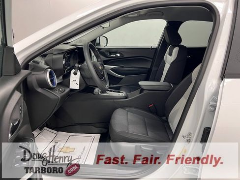 New 2026 Chevrolet Trax LS w/ LS Convenience Package image 29