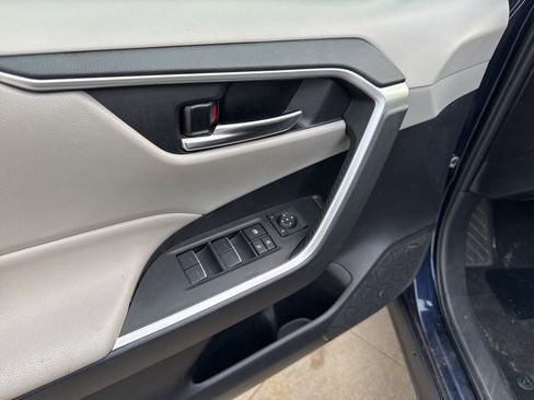 Used 2024 Toyota RAV4 XLE image 21