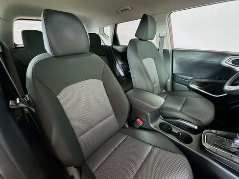 Certified 2024 Kia Soul LX w/ Option Group 015 image 25