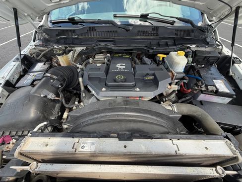 Used 2013 RAM 4500 Tradesman w/ Chrome Appearance Group AWD/4WD image 10