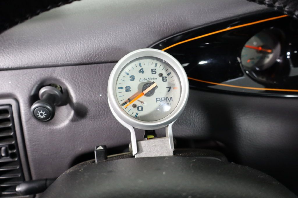 Used 2000 Plymouth Prowler RWD image 22