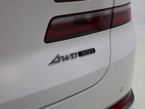 Used 2023 Genesis GV80 3.5T w/ Prestige Matte Package AWD/4WD image 13