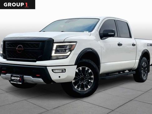 Used 2024 Nissan Titan PRO-4X w/ Pro-4x Convenience Package image 1