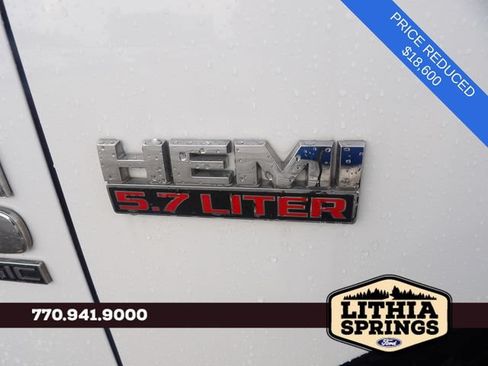 Used 2019 RAM 1500 Classic SLT AWD/4WD image 16