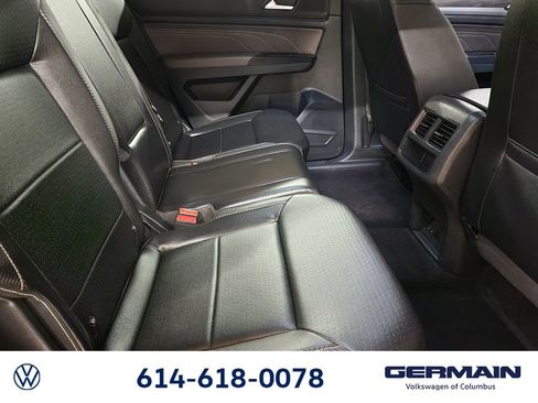 Used 2021 Volkswagen Atlas Cross Sport SE image 24