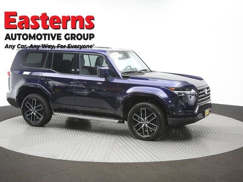 Used 2025 Lexus GX 550 w/ Accessory Package (2T) AWD/4WD image 51