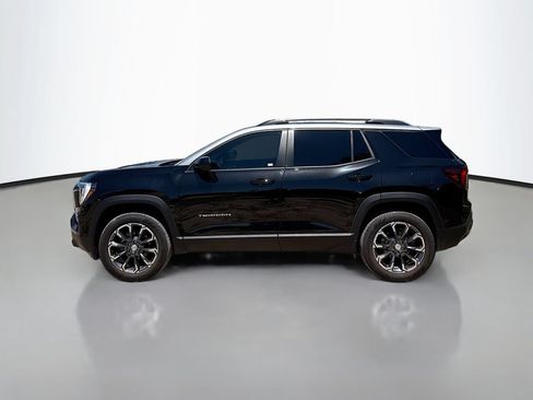 Used 2026 GMC Terrain Elevation w/ Elevation Premium Package FWD image 4