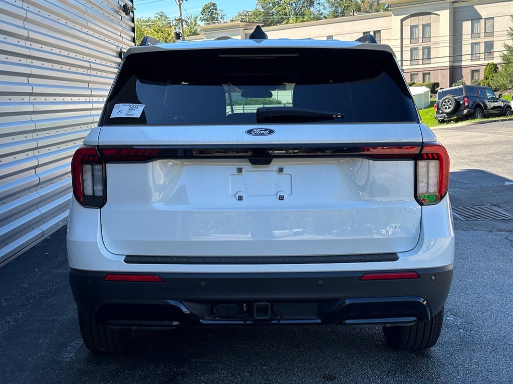 New 2027 Ford Explorer ST-Line AWD/4WD image 5