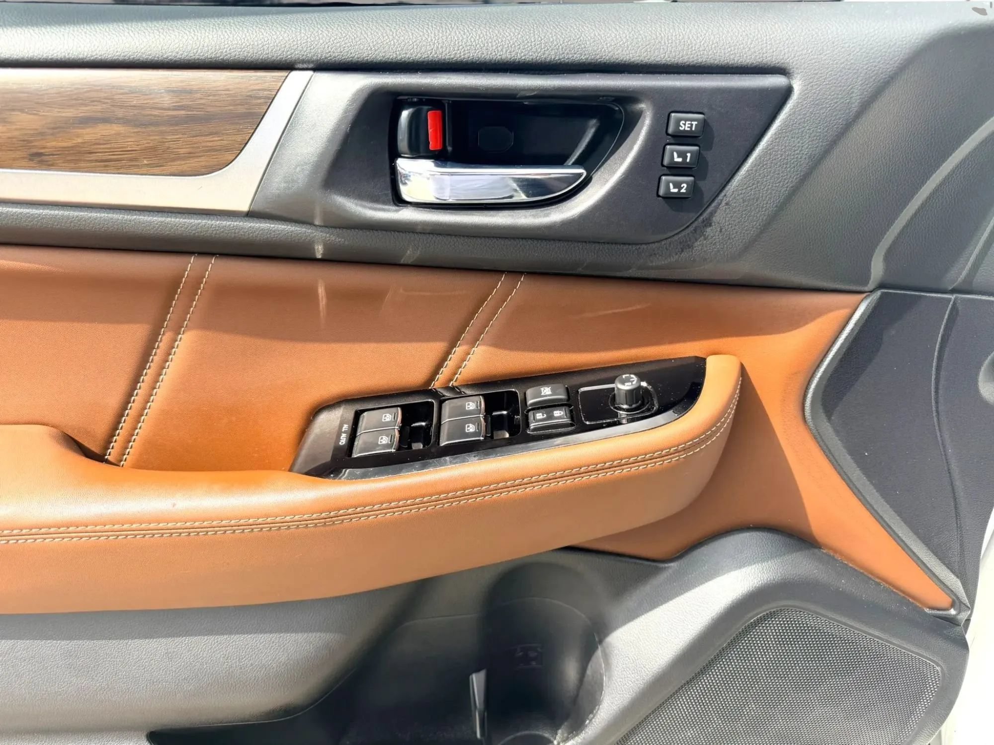 Used 2019 Subaru Outback 2.5i Touring AWD/4WD image 9