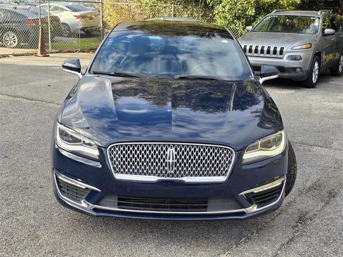 Used 2019 Lincoln MKZ Reserve w/ Luxury Package image 3