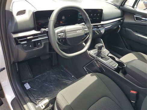 New 2026 Kia Sportage LX w/ LX Convenience Package image 6
