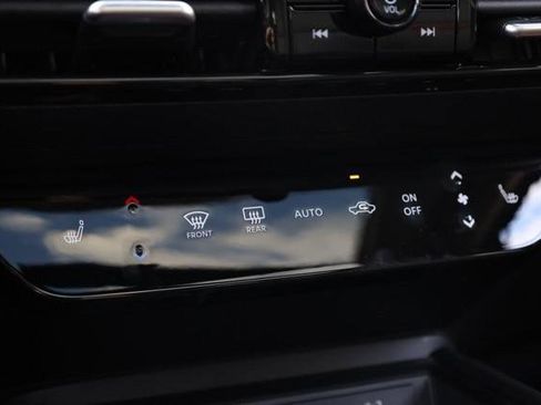 New 2026 Nissan Kicks SR w/ SR Premium Package image 16