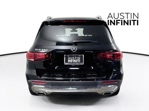 Used 2023 Mercedes-Benz GLB 250 image 6