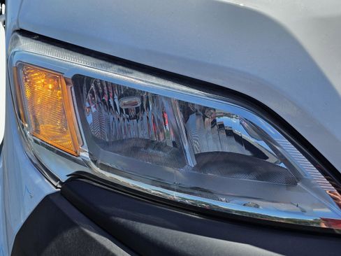 New 2025 RAM ProMaster 2500 w/ Convenience Group image 4