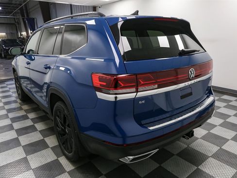 New 2026 Volkswagen Atlas SE image 9