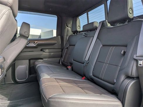 Used 2023 Chevrolet Silverado 1500 High Country w/ High Country Premium Package image 14