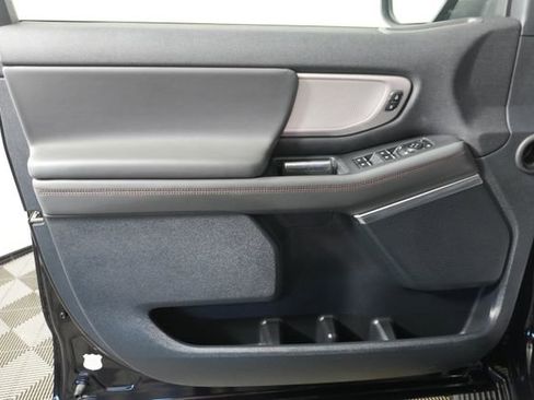 Certified 2025 Ford Expedition Active AWD/4WD image 34