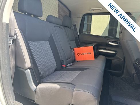 Used 2017 Toyota Tundra SR5 w/ SR5 Upgrade Package AWD/4WD image 11