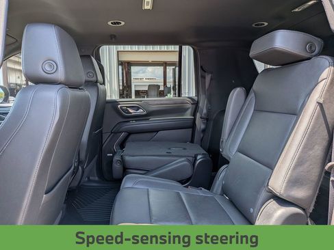 Used 2022 Chevrolet Suburban Z71 w/ Luxury Package AWD/4WD image 26