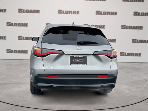 New 2026 Honda HR-V LX image 4