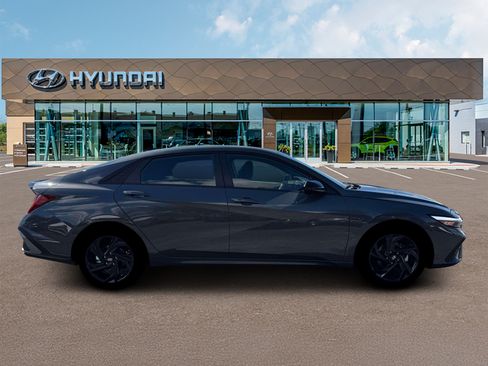 New 2026 Hyundai Elantra Sport FWD image 8