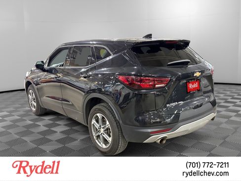Used 2023 Chevrolet Blazer LT AWD/4WD image 2