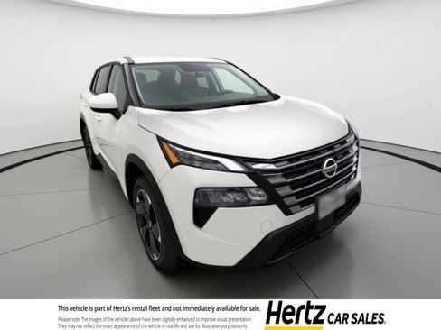 Used 2025 Nissan Rogue SV FWD image 1